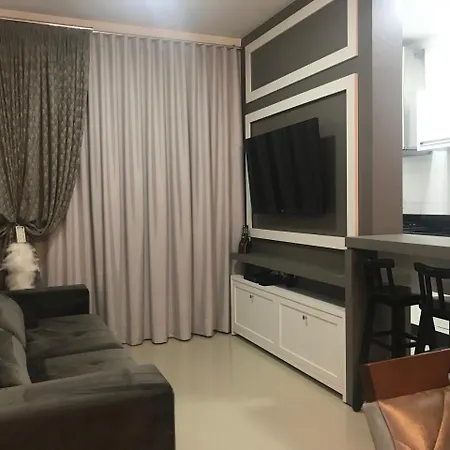 Apartamento para Locação em Bombinhas-2